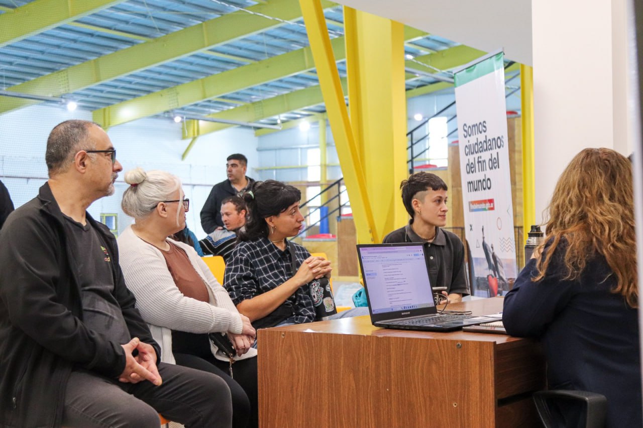 Mas de un centenar de familias fueron asesoradas a través de Oficinas Itinerantes