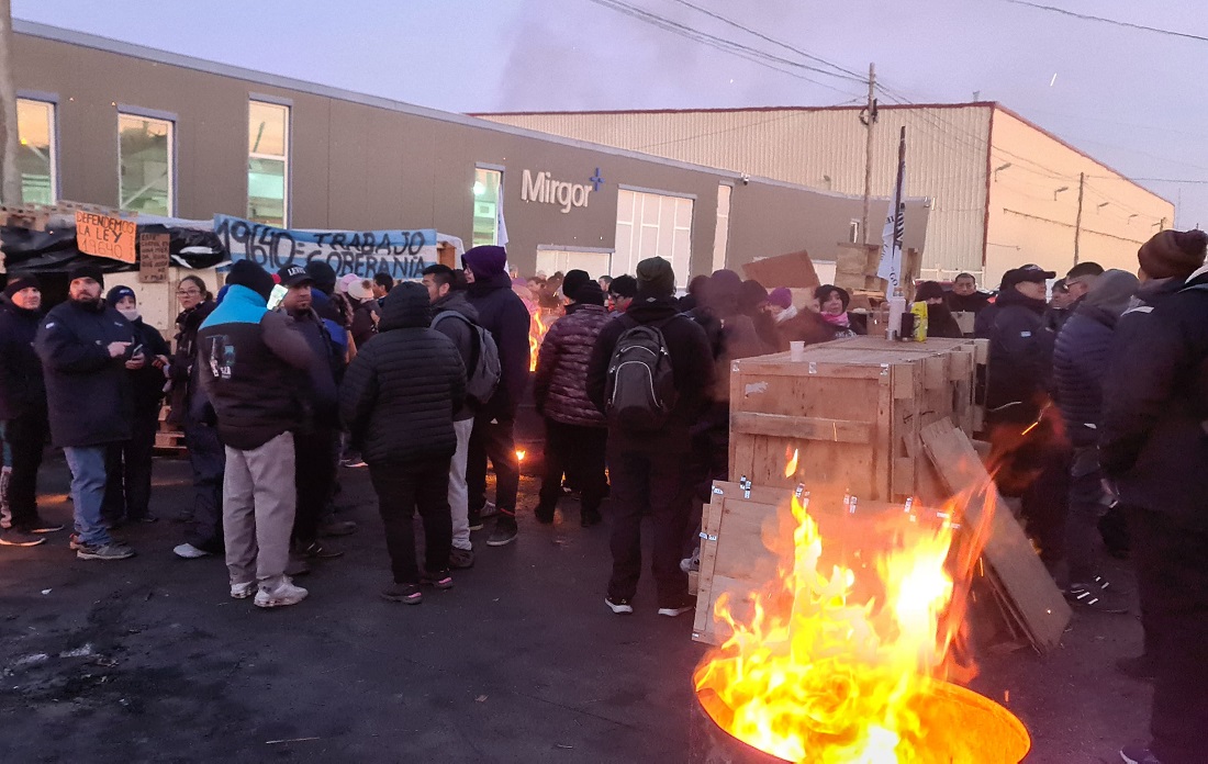 (VIDEO) En un sector de Mirgor, intimaciones para volver a trabajar