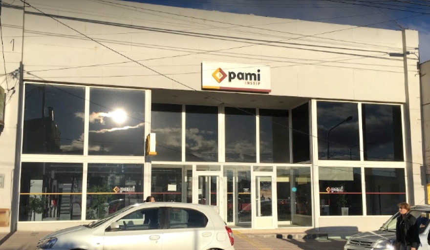 Una hizo reclamos por problemas con la obra social PAMI