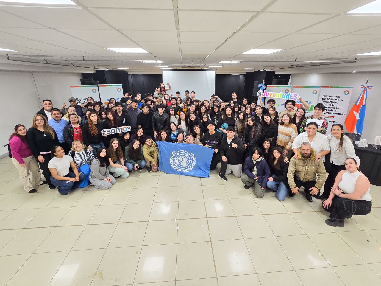 Gran convocatoria en la Capacitación del Vll Modelo de Naciones Unidas en el Fin del Mundo