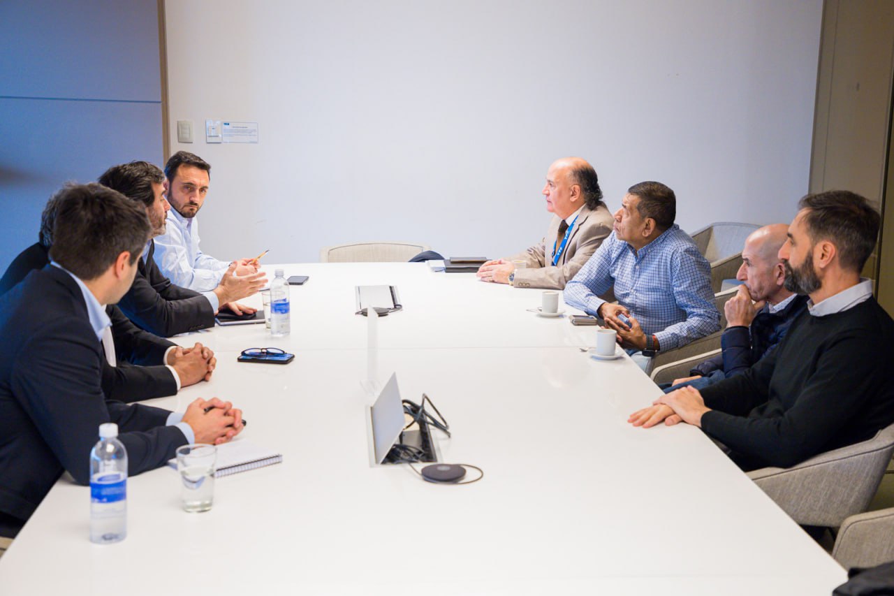 Se realizó en Buenos Aires una reunión tripartita por los activos de YPF en la Provincia