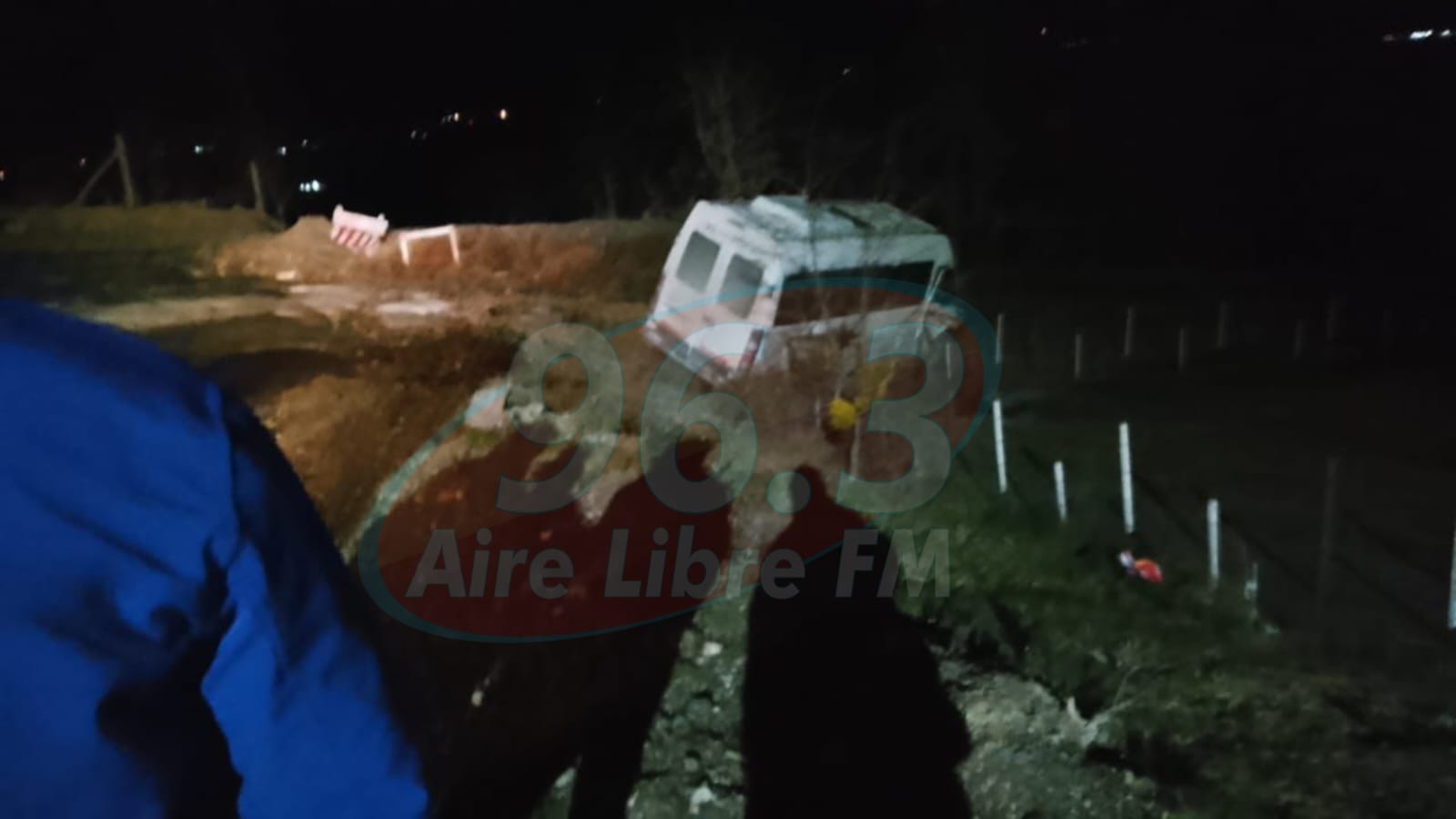Despiste de transporte escolar en Tolhuin por circular con cubiertas en mal estado