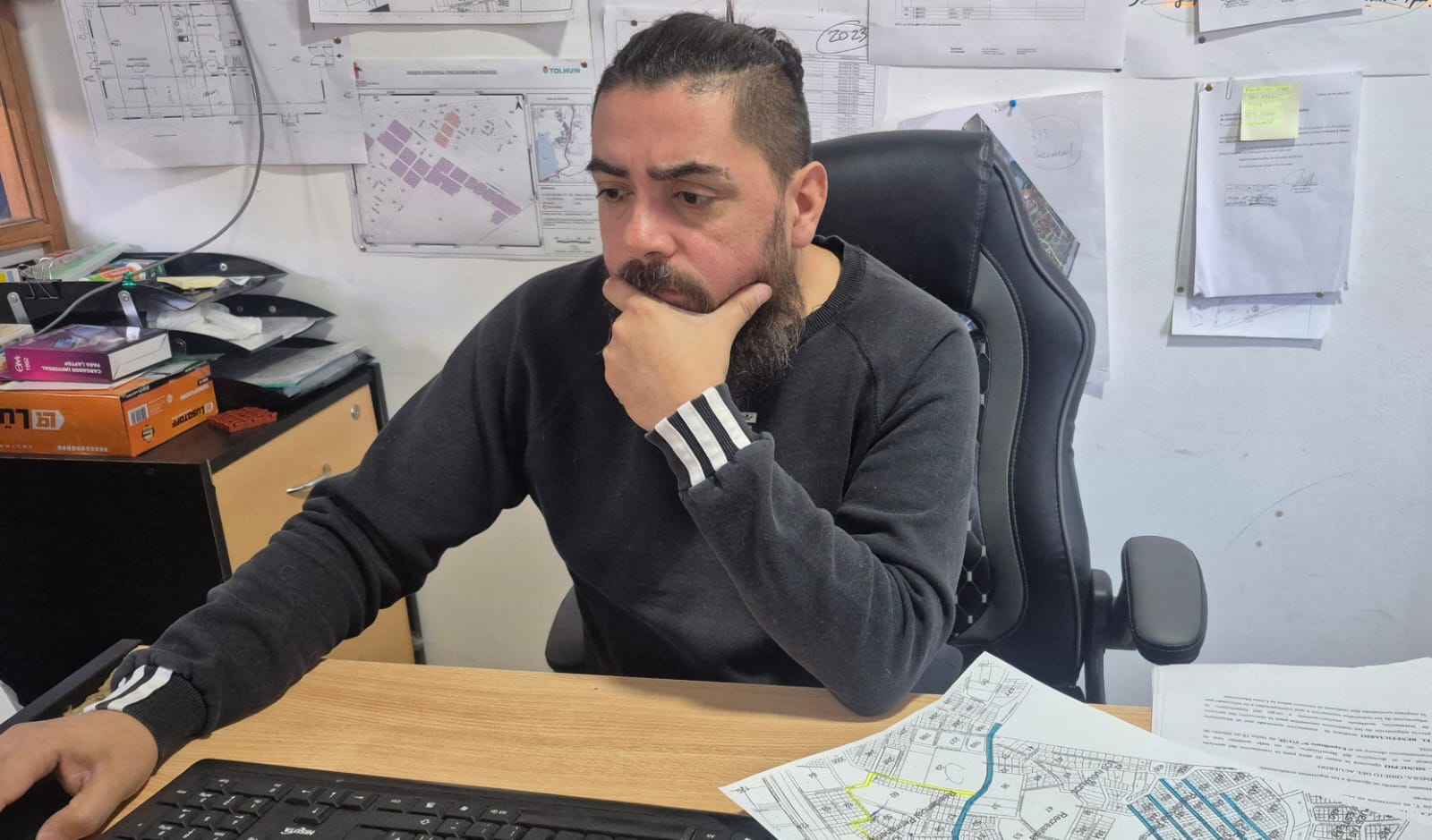 En Tolhuin se trabaja para acceder a un programa de planificación para obras públicas